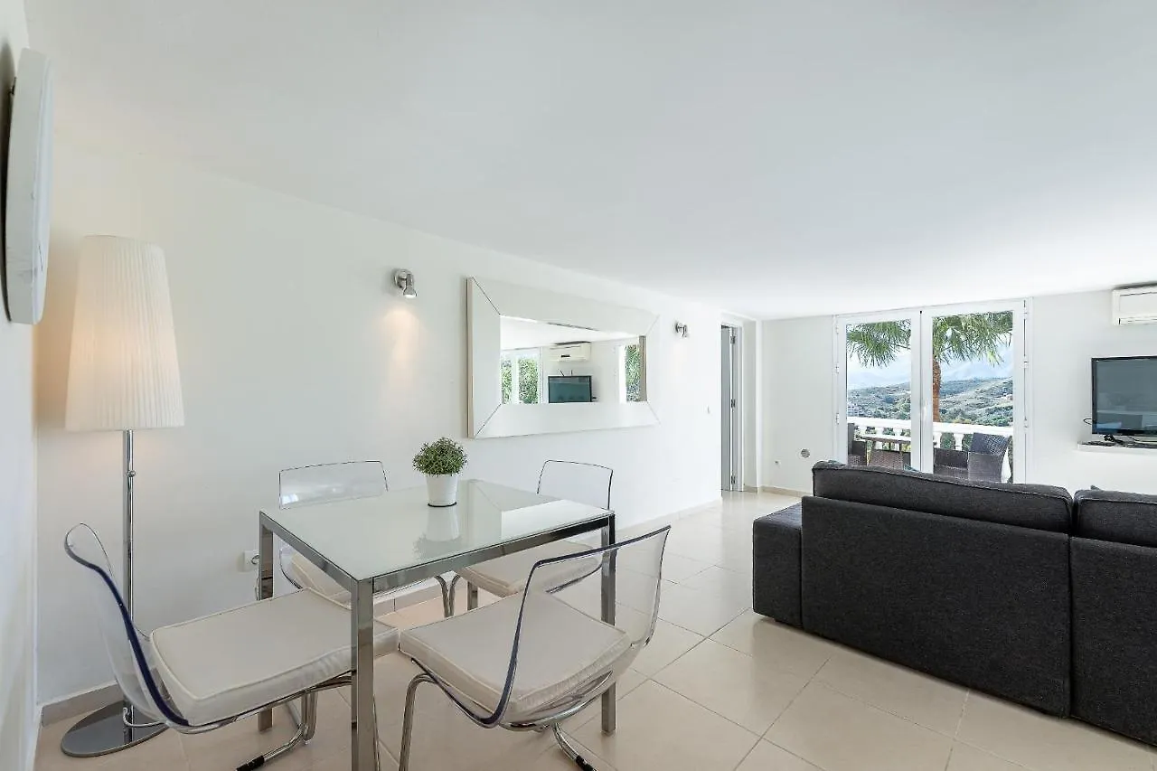 Stunning 6 Bed Villa Private Pool Mijas Gol Fuengirola 0*,